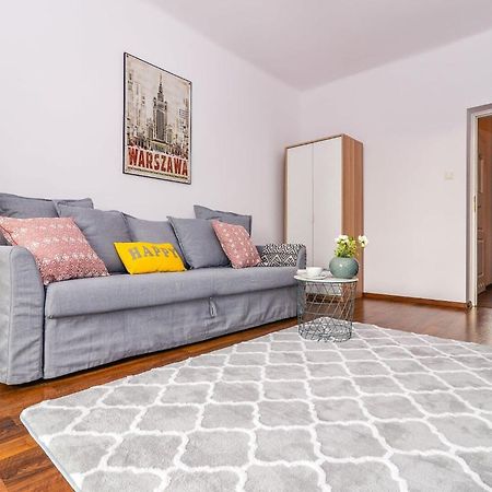 Cozy Apartment With Balcony - Palace Of Culture By Rent Like Home 华沙 外观 照片