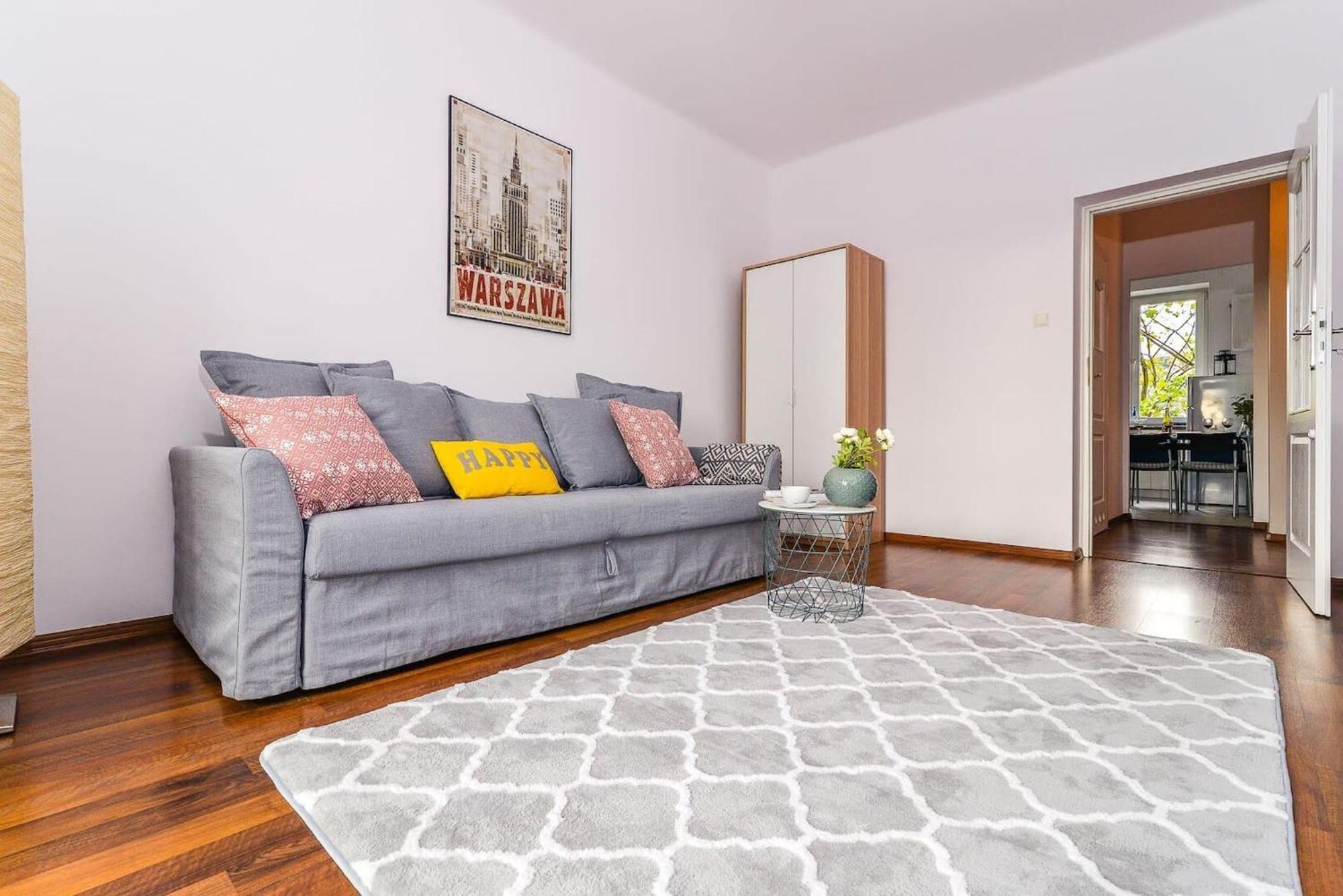 Cozy Apartment With Balcony - Palace Of Culture By Rent Like Home 华沙 外观 照片